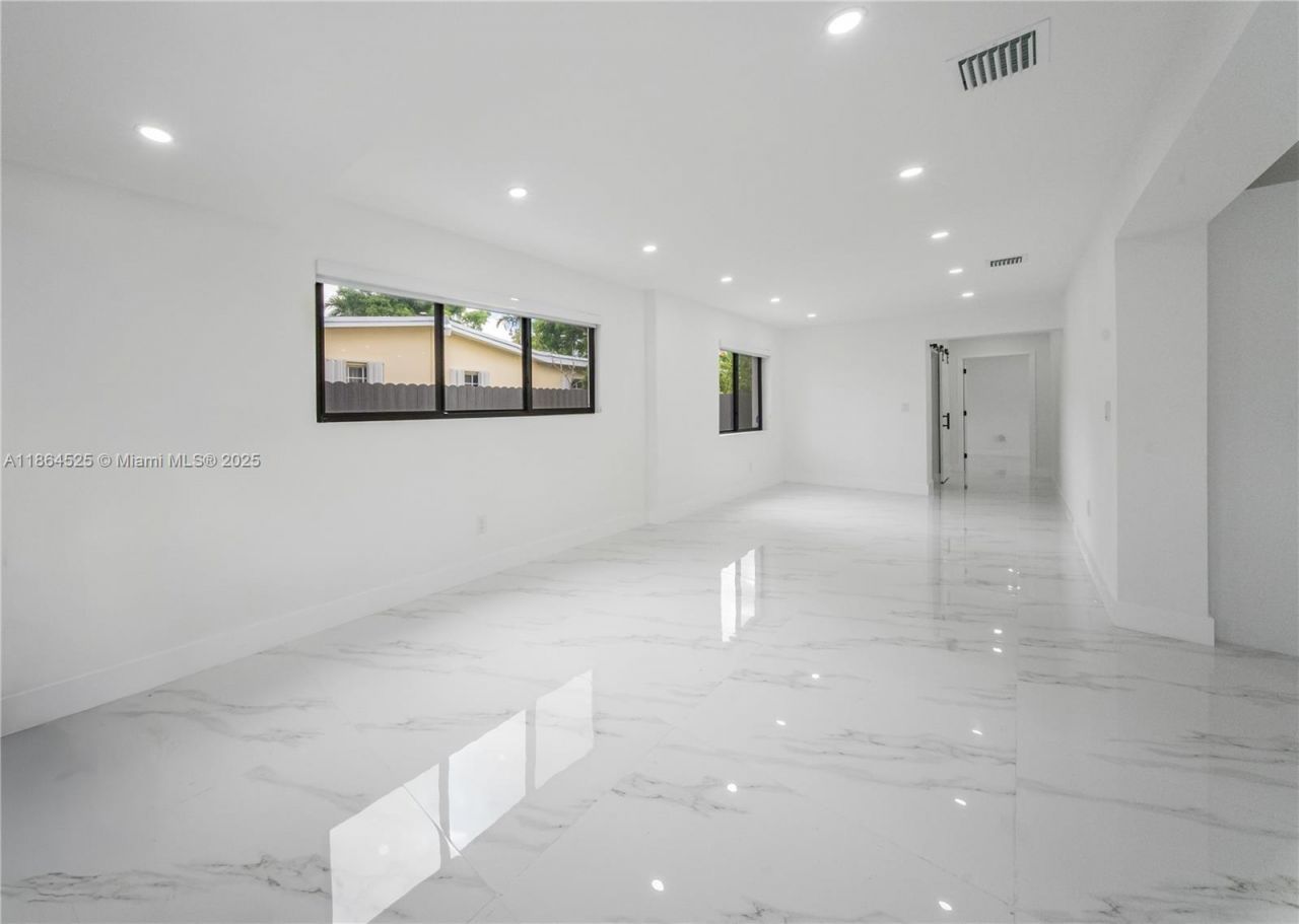 3021 SW 97th Ave, Miami, FL 33165 Photo