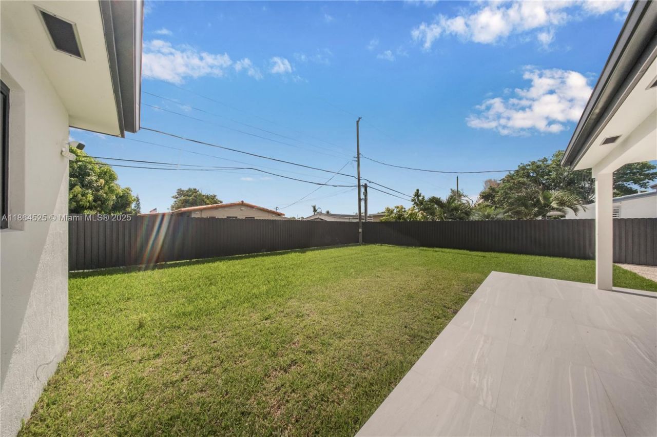 3021 SW 97th Ave, Miami, FL 33165 Photo