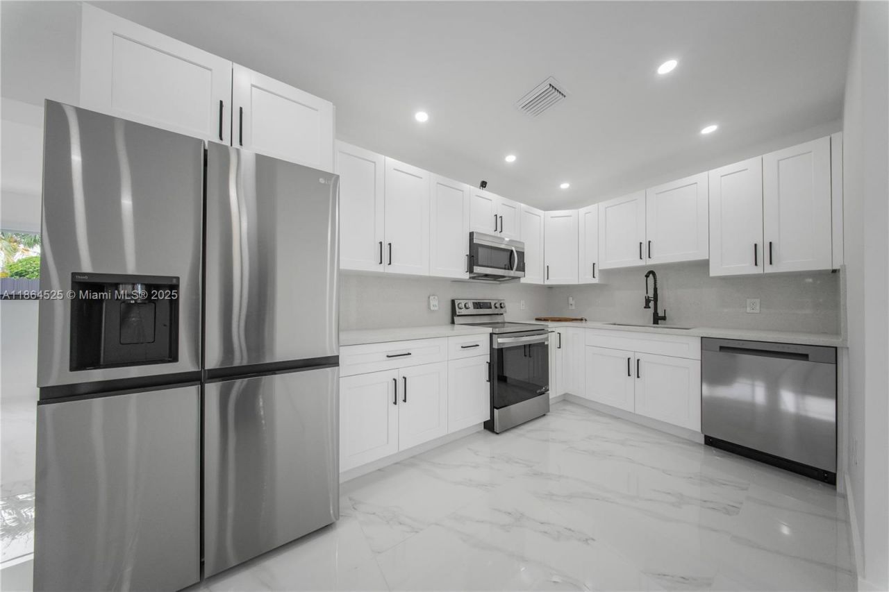 3021 SW 97th Ave, Miami, FL 33165 Photo