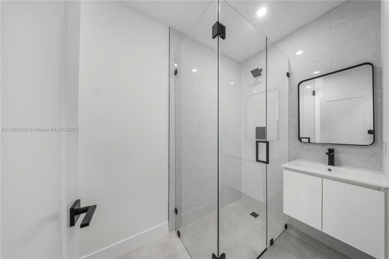 3021 SW 97th Ave, Miami, FL 33165 Photo