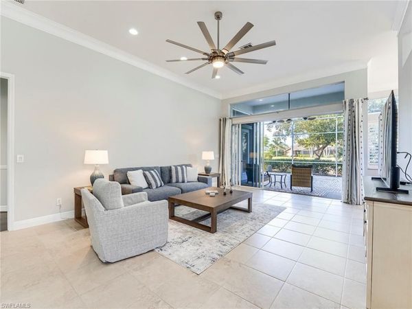 19319 Silver Oak DR, ESTERO, FL 33967