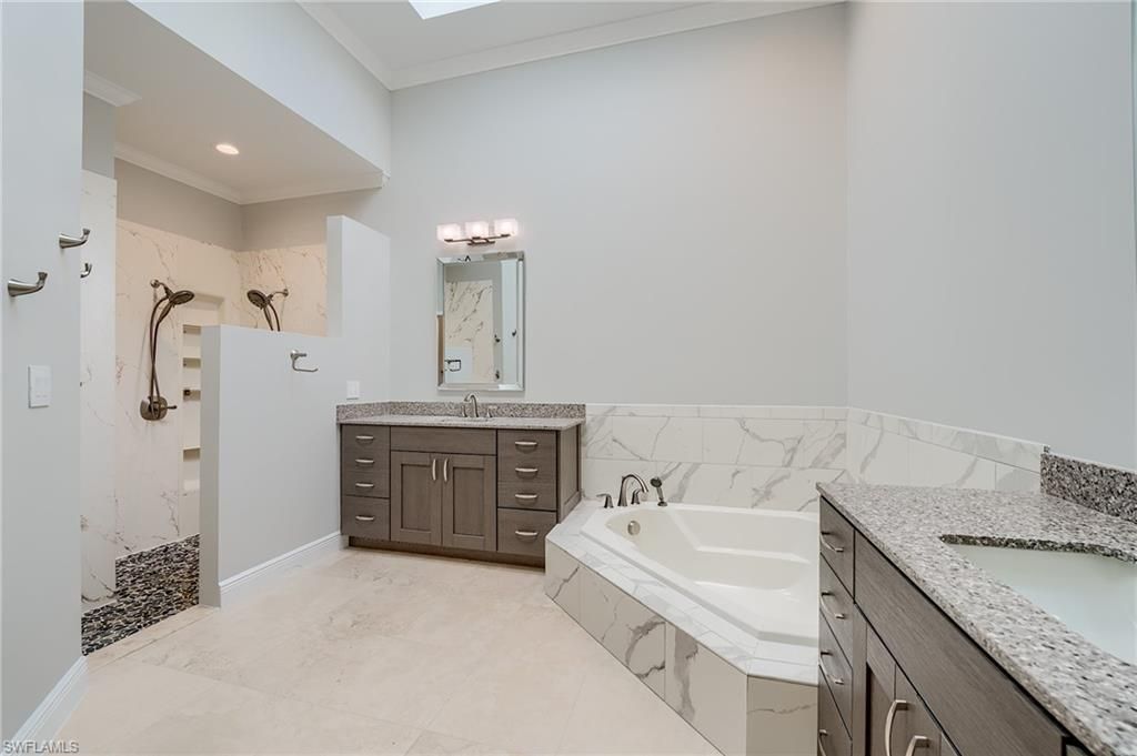 19319 Silver Oak Dr, Estero, FL 33967 Photo