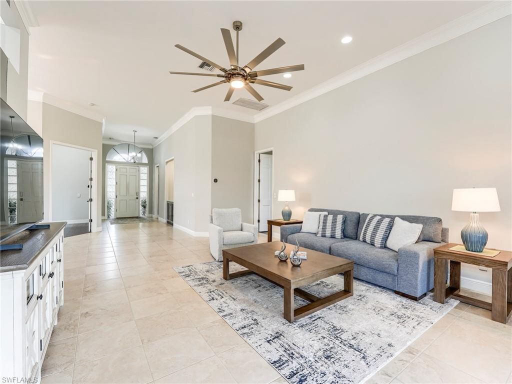 19319 Silver Oak Dr, Estero, FL 33967 Photo