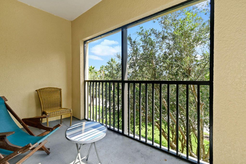 2727 Anzio Court, Unit 307, Palm Beach Gardens, FL 33410 Photo