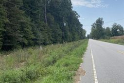 5445 Dubose Siding Road photo 4