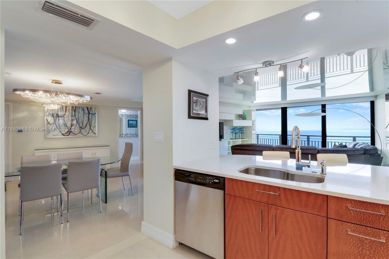 3000 N Ocean Dr, Unit PH-D, Singer Island, FL 33404 Photo