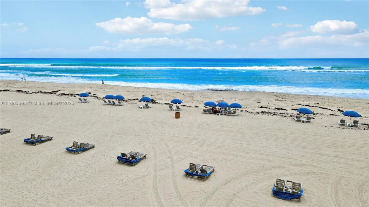 3000 N Ocean Dr, Unit PH-D, Singer Island, FL 33404 Photo