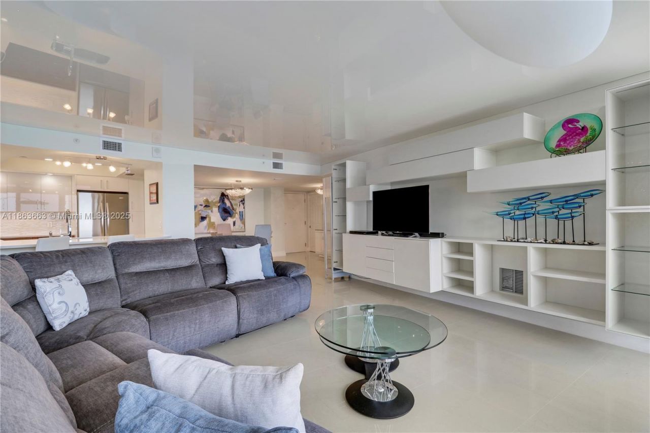 3000 N Ocean Dr, Unit PH-D, Singer Island, FL 33404 Photo