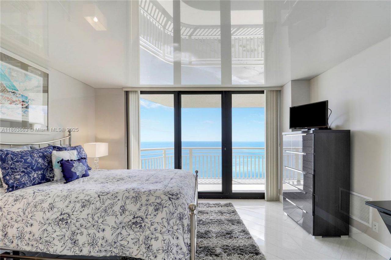 3000 N Ocean Dr, Unit PH-D, Singer Island, FL 33404 Photo