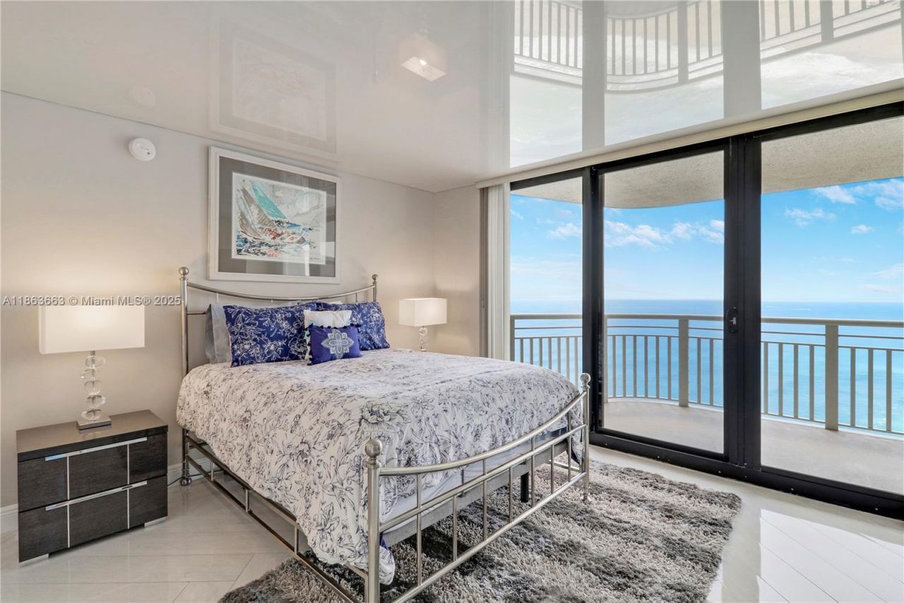 3000 N Ocean Dr, Unit PH-D, Singer Island, FL 33404 Photo