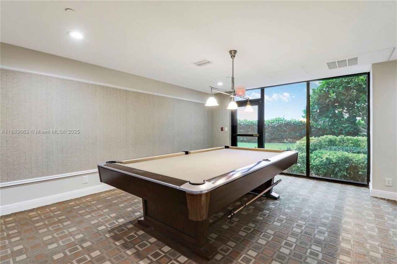 3000 N Ocean Dr, Unit PH-D, Singer Island, FL 33404 Photo