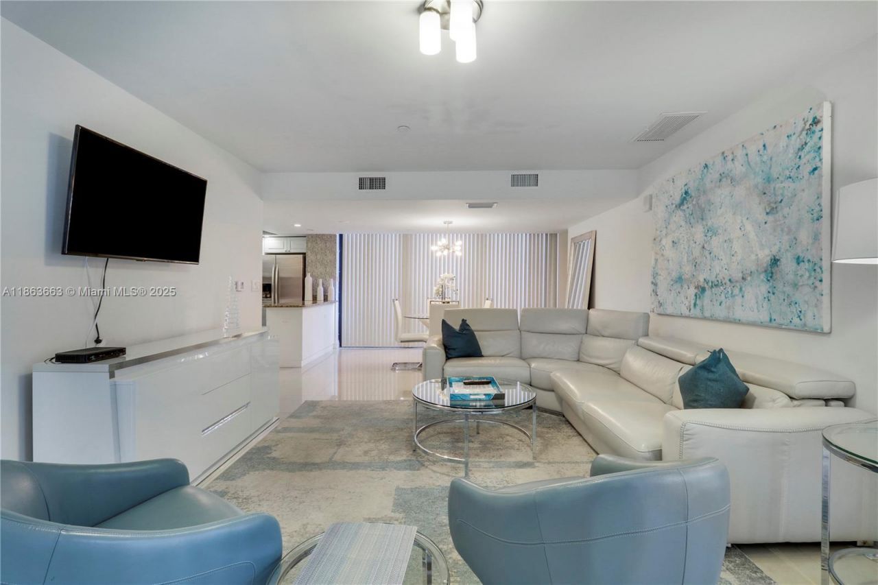 3000 N Ocean Dr, Unit PH-D, Singer Island, FL 33404 Photo