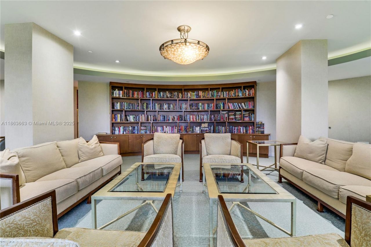 3000 N Ocean Dr, Unit PH-D, Singer Island, FL 33404 Photo