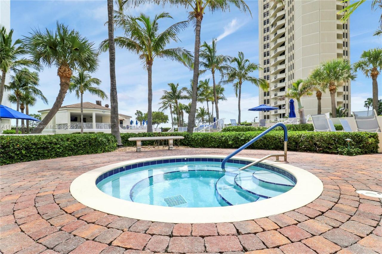 3000 N Ocean Dr, Unit PH-D, Singer Island, FL 33404 Photo