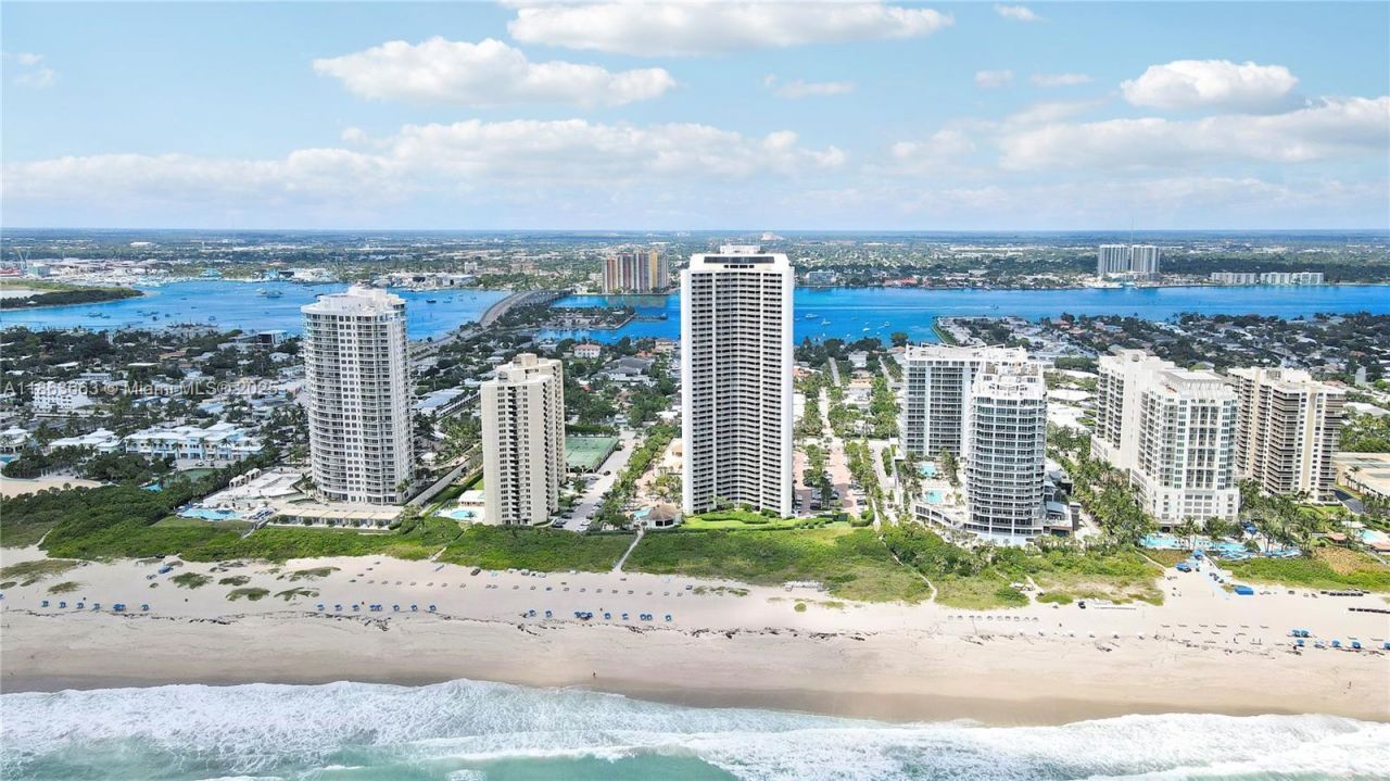 3000 N Ocean Dr, Unit PH-D, Singer Island, FL 33404 Photo