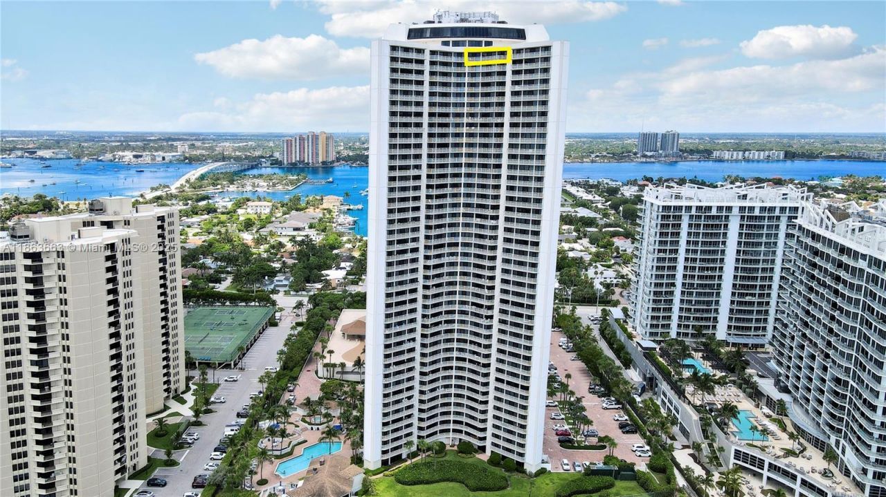 3000 N Ocean Dr, Unit PH-D, Singer Island, FL 33404 Photo
