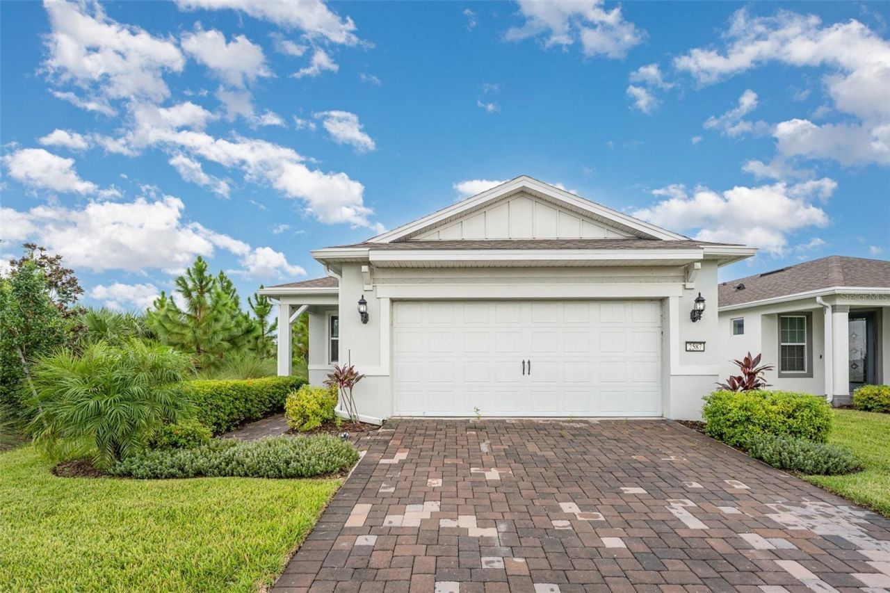 2587 Cliff Way, Saint Cloud, FL 34771 Main Photo