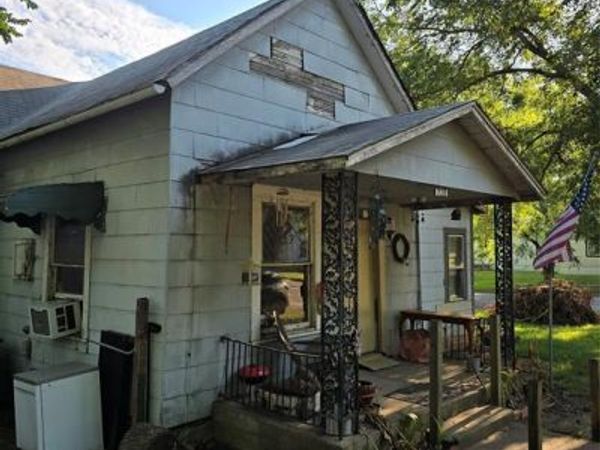 330 W Texas Street, Denison, TX 75020