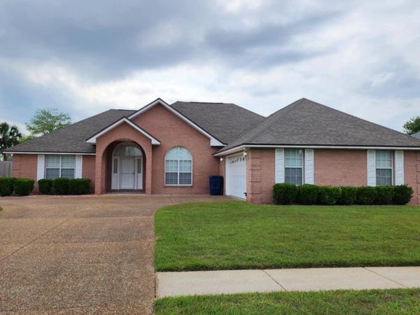 2513 Parkwood Drive, Panama City, FL 32405