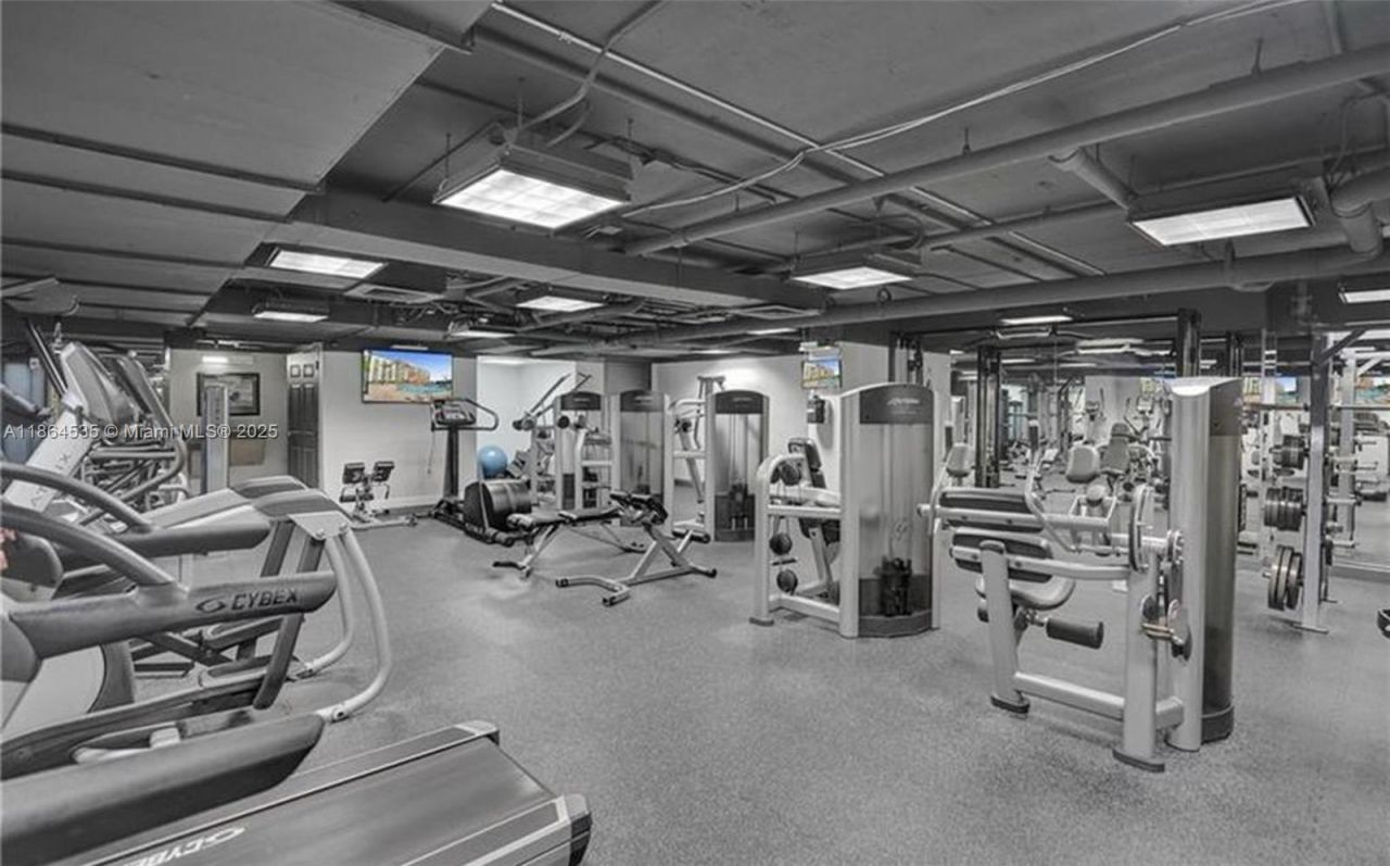 3020 NE 32nd Ave, Unit 721, Fort Lauderdale, FL 33308 Photo