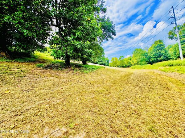 Lot 207 Clyde Ed Rd, Kodak, TN 37764