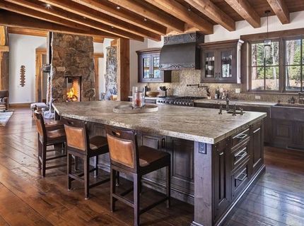 8186 Valhalla Drive, Truckee, CA 96161 Photo