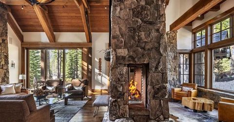 8186 Valhalla Drive, Truckee, CA 96161 Photo