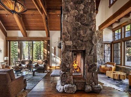 8186 Valhalla Drive, Truckee, CA 96161 Photo