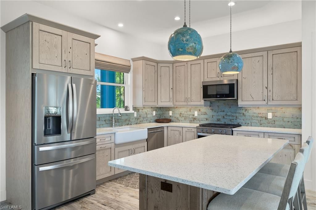 5750 Sanibel Captiva Rd, Sanibel, FL 33957 Photo