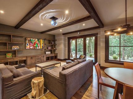 8221 Valhalla Drive, Truckee, CA 96161 Photo