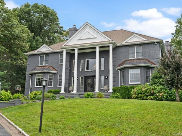 20 Stonewall Circle, West Harrison, NY 10604