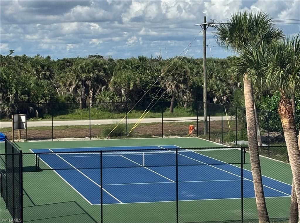 2445 Gulf Dr W, Unit D23, Sanibel, FL 33957 Photo