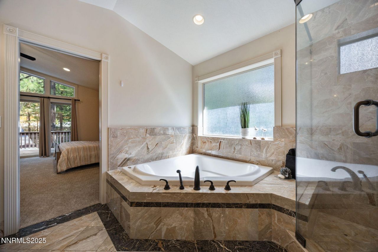 734 Martis Peak Drive, Incline Village, NV 89451 Photo