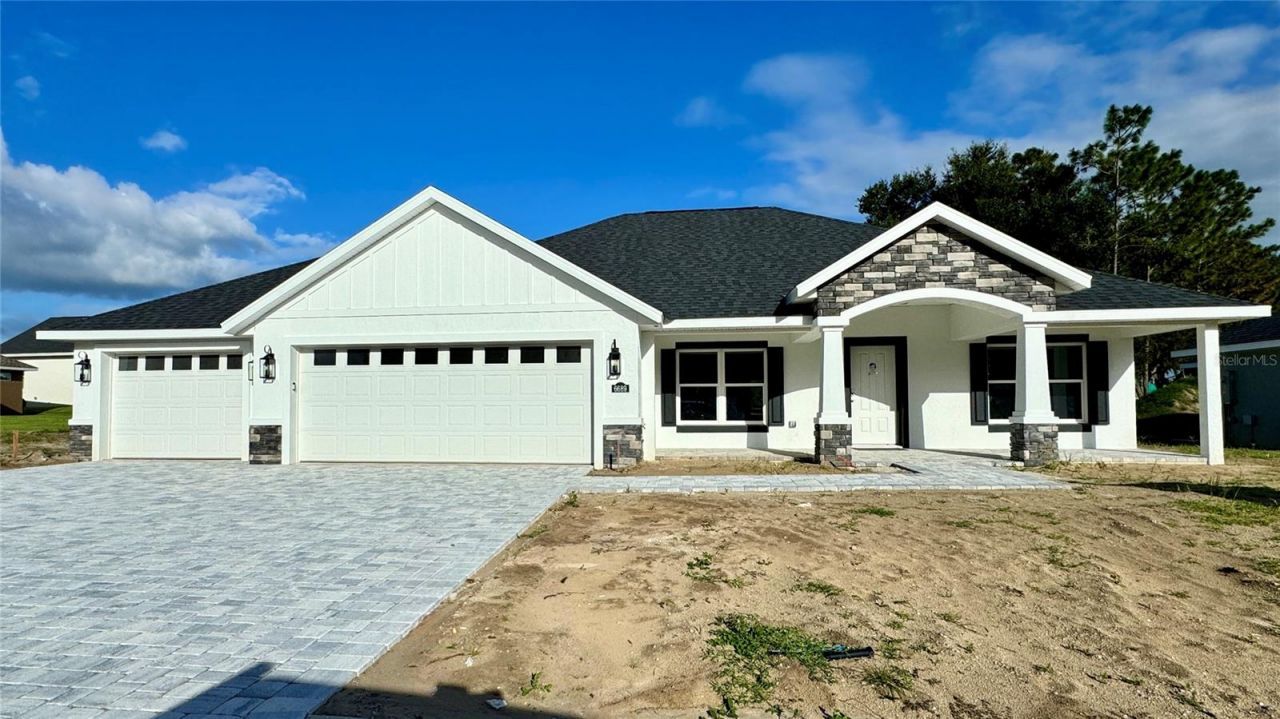 6689 SW 179th Court Road, Dunnellon, FL 34432 Main Photo