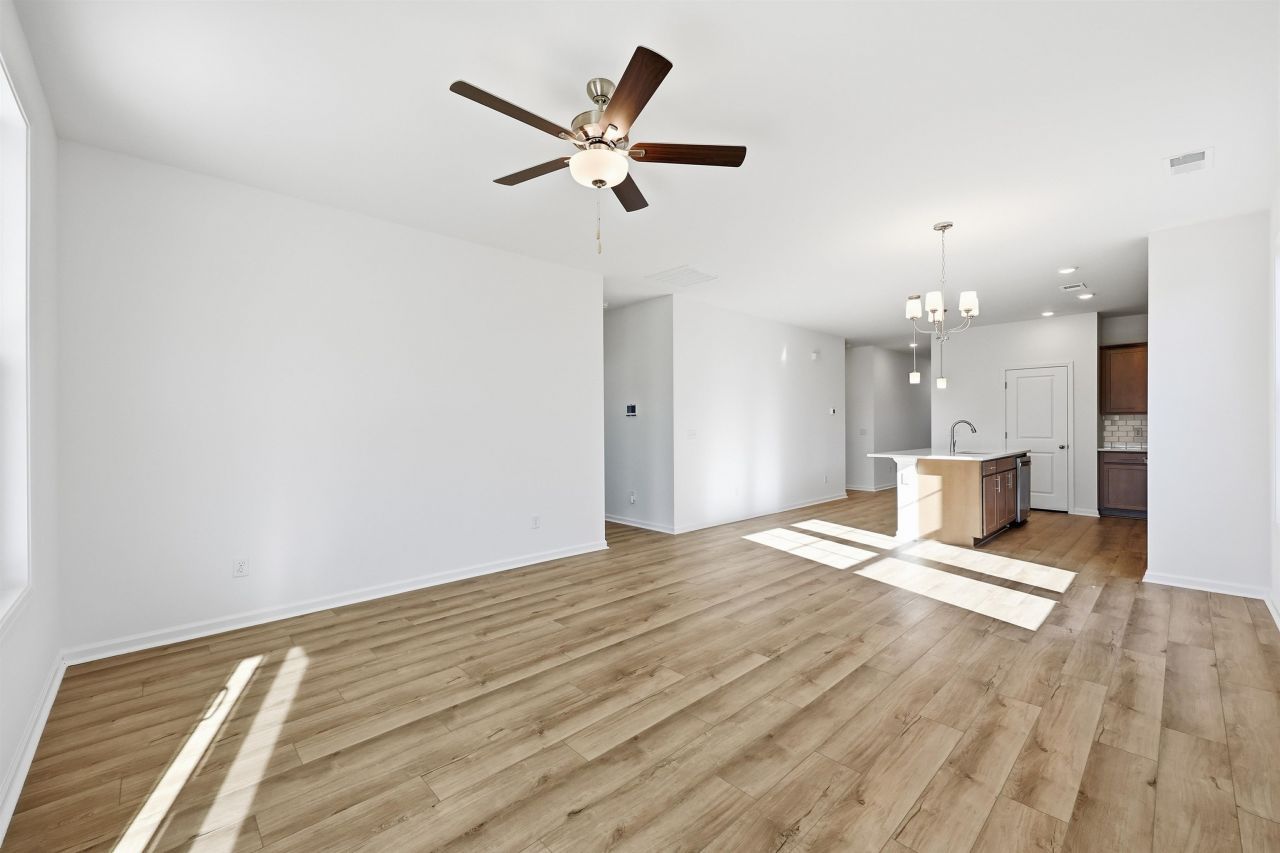 145 River Birch Dr. Photo 10