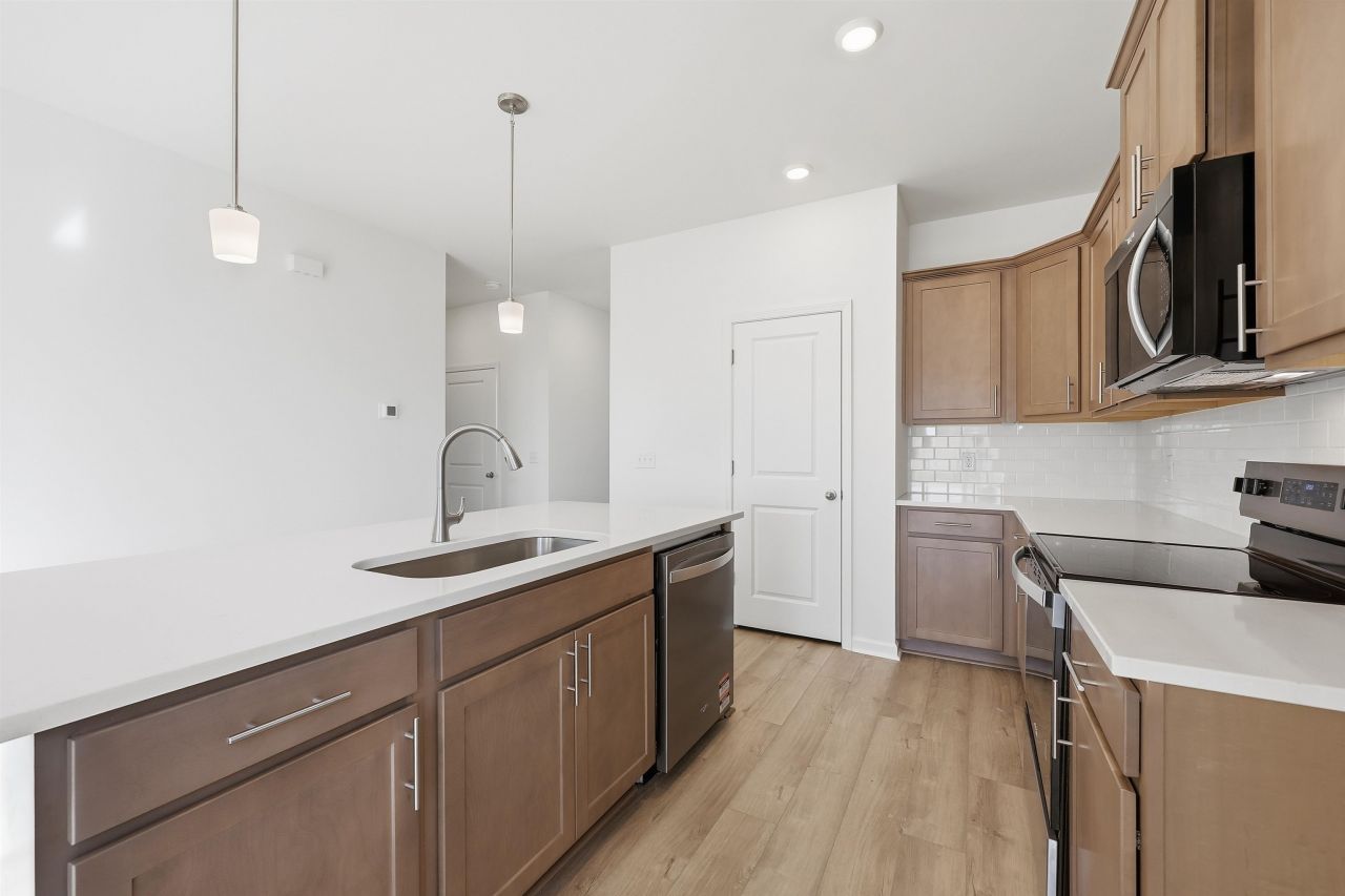 145 River Birch Dr. Photo 7