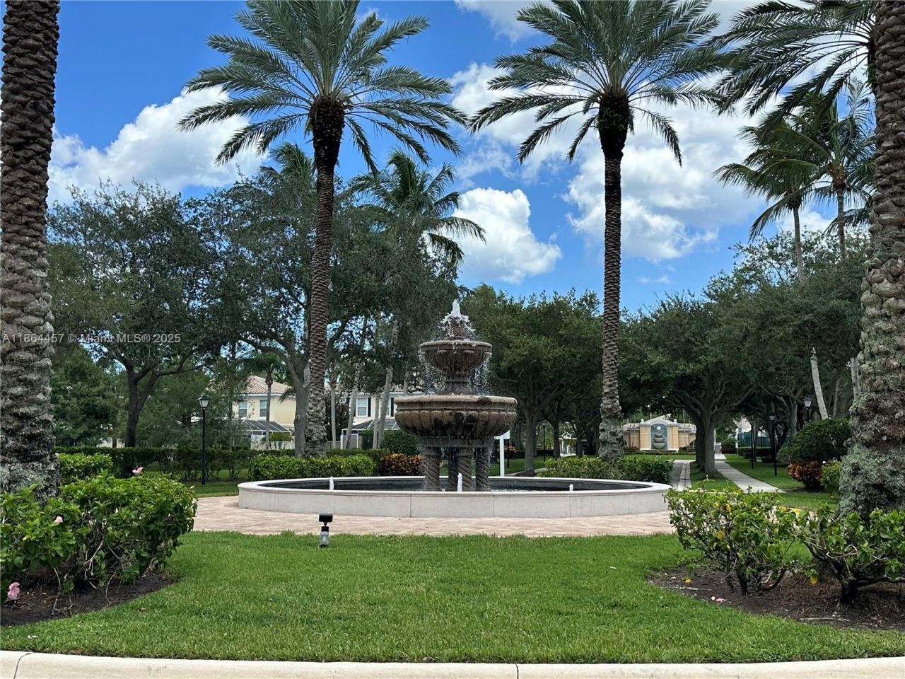 197 E Santa Barbara Way, Palm Beach Gardens, FL 33410 Photo