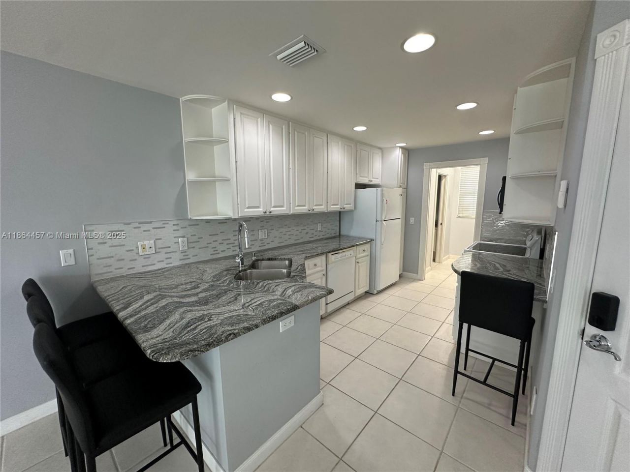 197 E Santa Barbara Way, Palm Beach Gardens, FL 33410 Photo