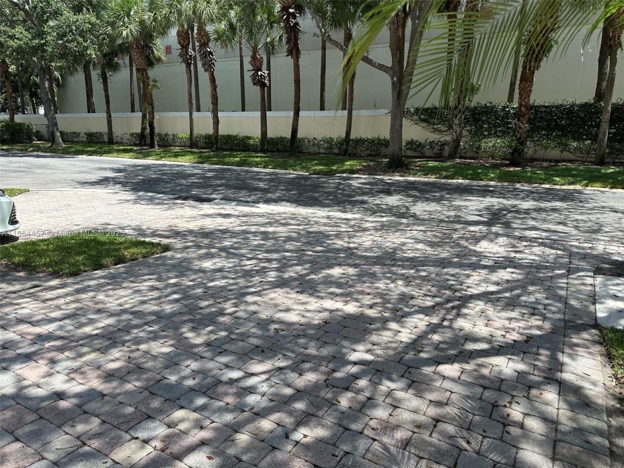 197 E Santa Barbara Way, Palm Beach Gardens, FL 33410 Photo