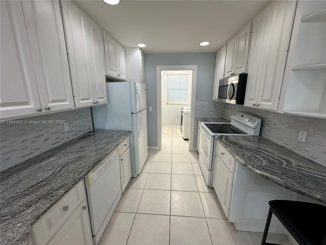 197 E Santa Barbara Way, Palm Beach Gardens, FL 33410 Photo