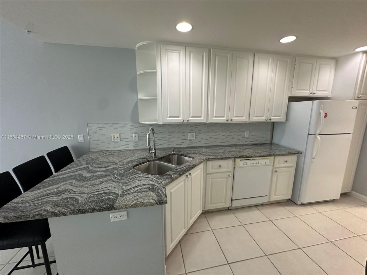 197 E Santa Barbara Way, Palm Beach Gardens, FL 33410 Photo