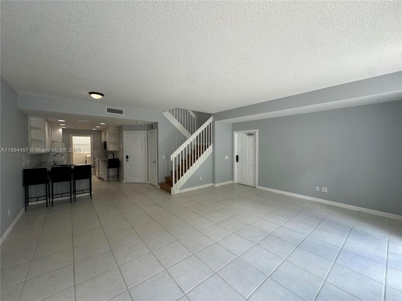 197 E Santa Barbara Way, Palm Beach Gardens, FL 33410 Photo