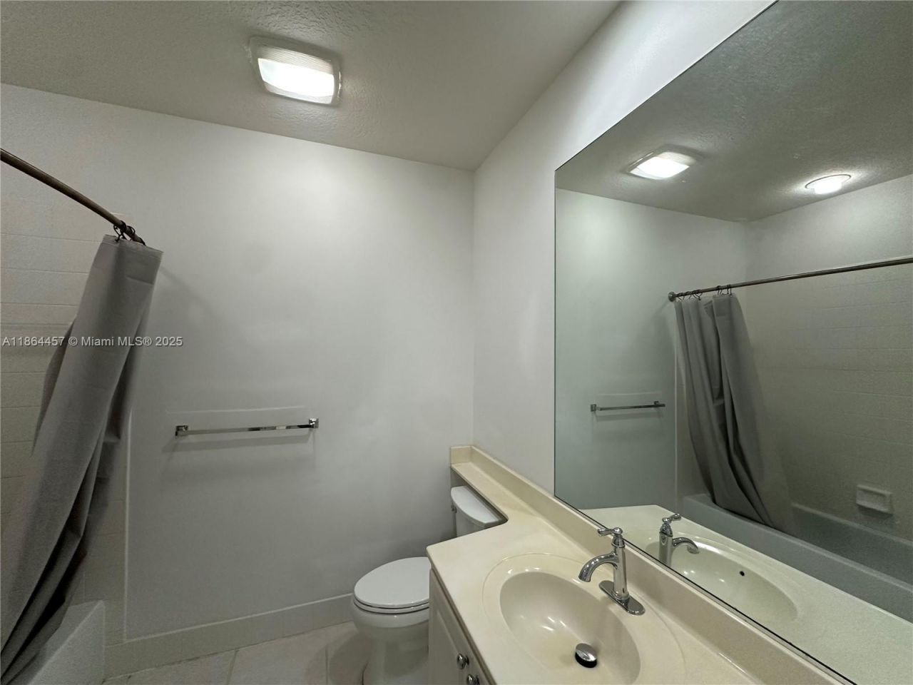 197 E Santa Barbara Way, Palm Beach Gardens, FL 33410 Photo