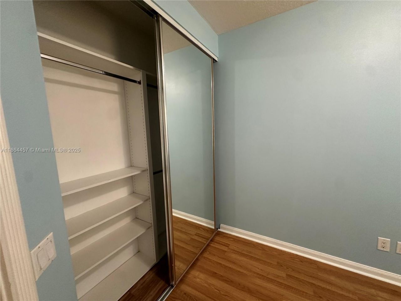 197 E Santa Barbara Way, Palm Beach Gardens, FL 33410 Photo