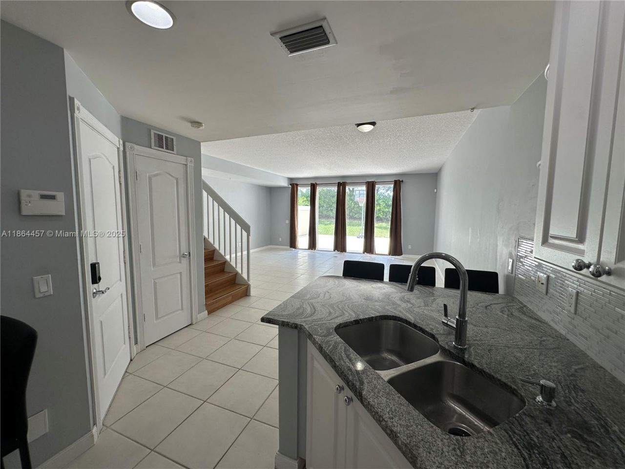 197 E Santa Barbara Way, Palm Beach Gardens, FL 33410 Photo