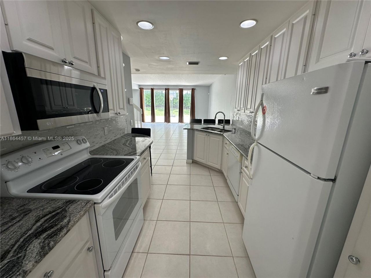 197 E Santa Barbara Way, Palm Beach Gardens, FL 33410 Photo