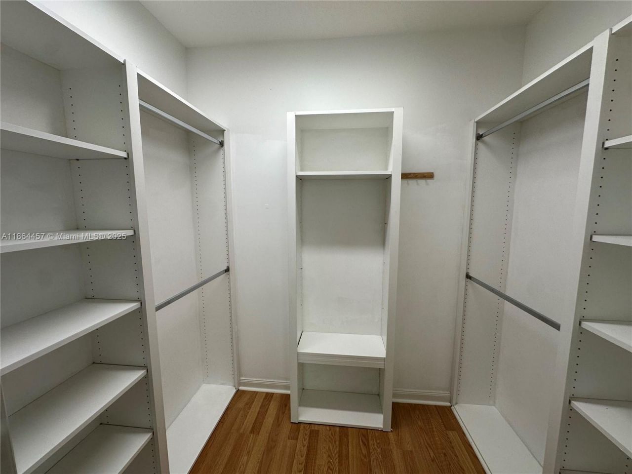 197 E Santa Barbara Way, Palm Beach Gardens, FL 33410 Photo