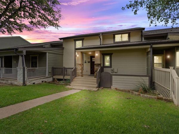 287 Venture BLVD, Point Venture, TX 78645