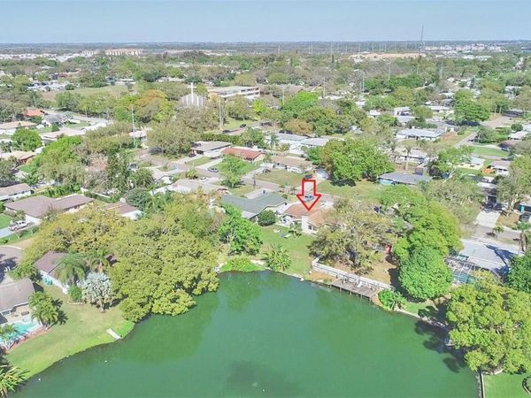 6524 HILLSIDE AVENUE, SEMINOLE, FL 33772