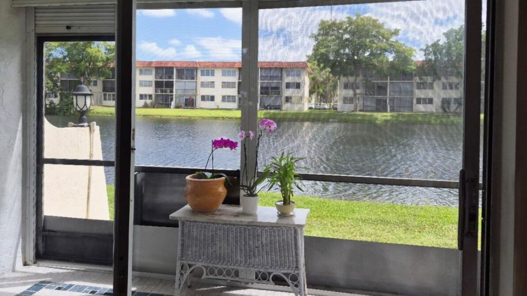 361 S Hollybrook Drive, Unit 103, Pembroke Pines, FL 33025 Photo